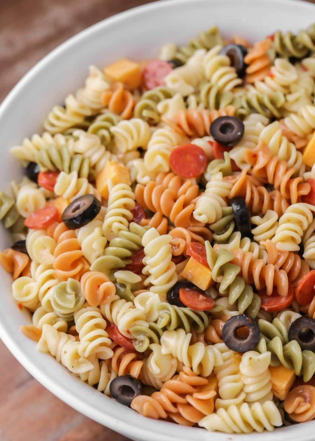 Easy Pasta Salad Recipe +VIDEO | Lil' Luna