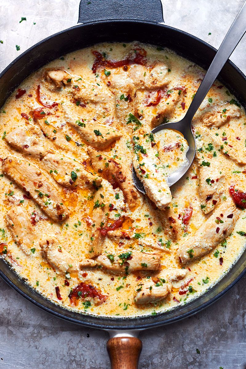 Skillet Creamy Chicken with Garlic Mozzarella Sun-Dried Tomato | Creamy