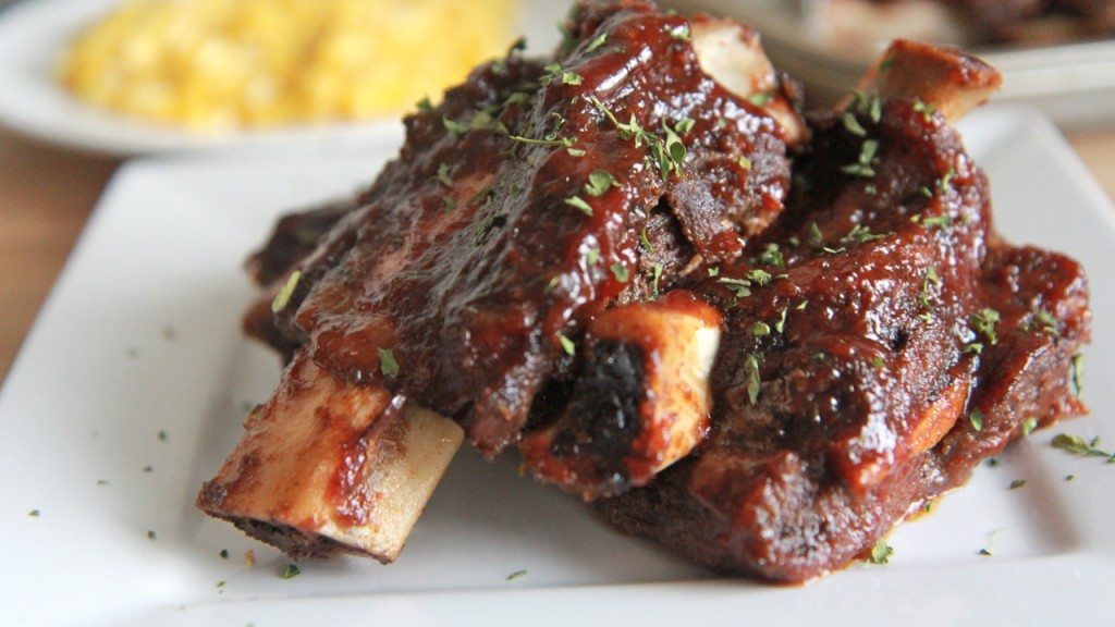 BEST Easy Oven Baked Beef Ribs Recipe