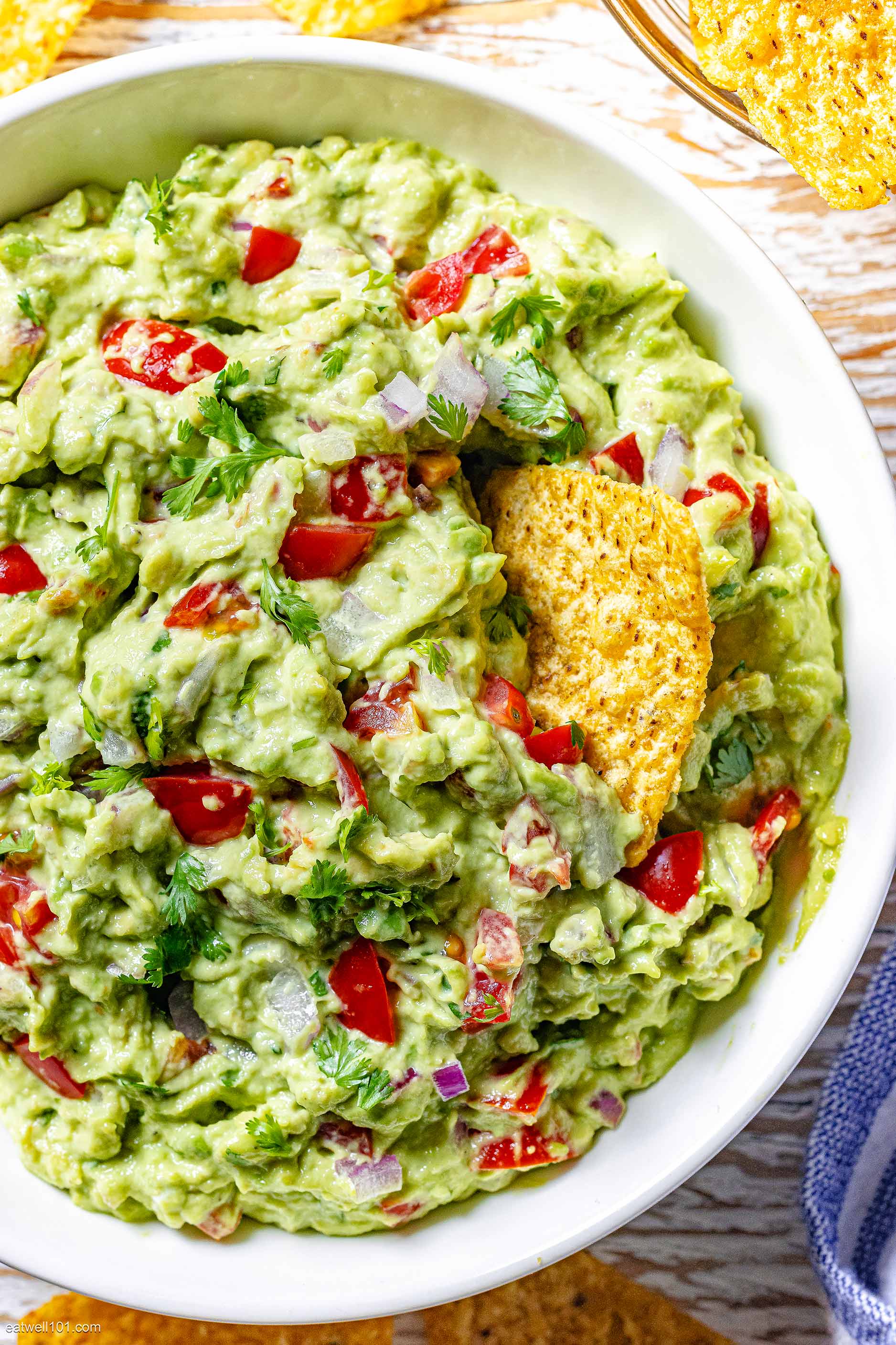 Homemade Guacamole Recipe – How to Make Guacamole at Home — Eatwell101