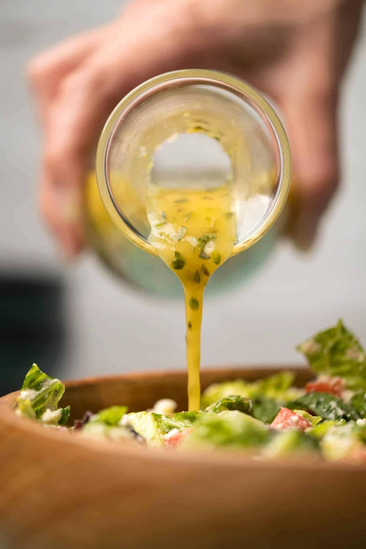 Simple Vinaigrette - Gimme That Flavor